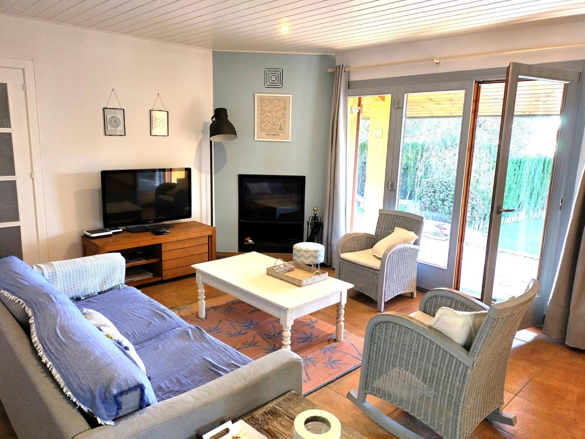 Sant Cebrià de Vallalta Casa Felizヴィラ エクステリア 写真