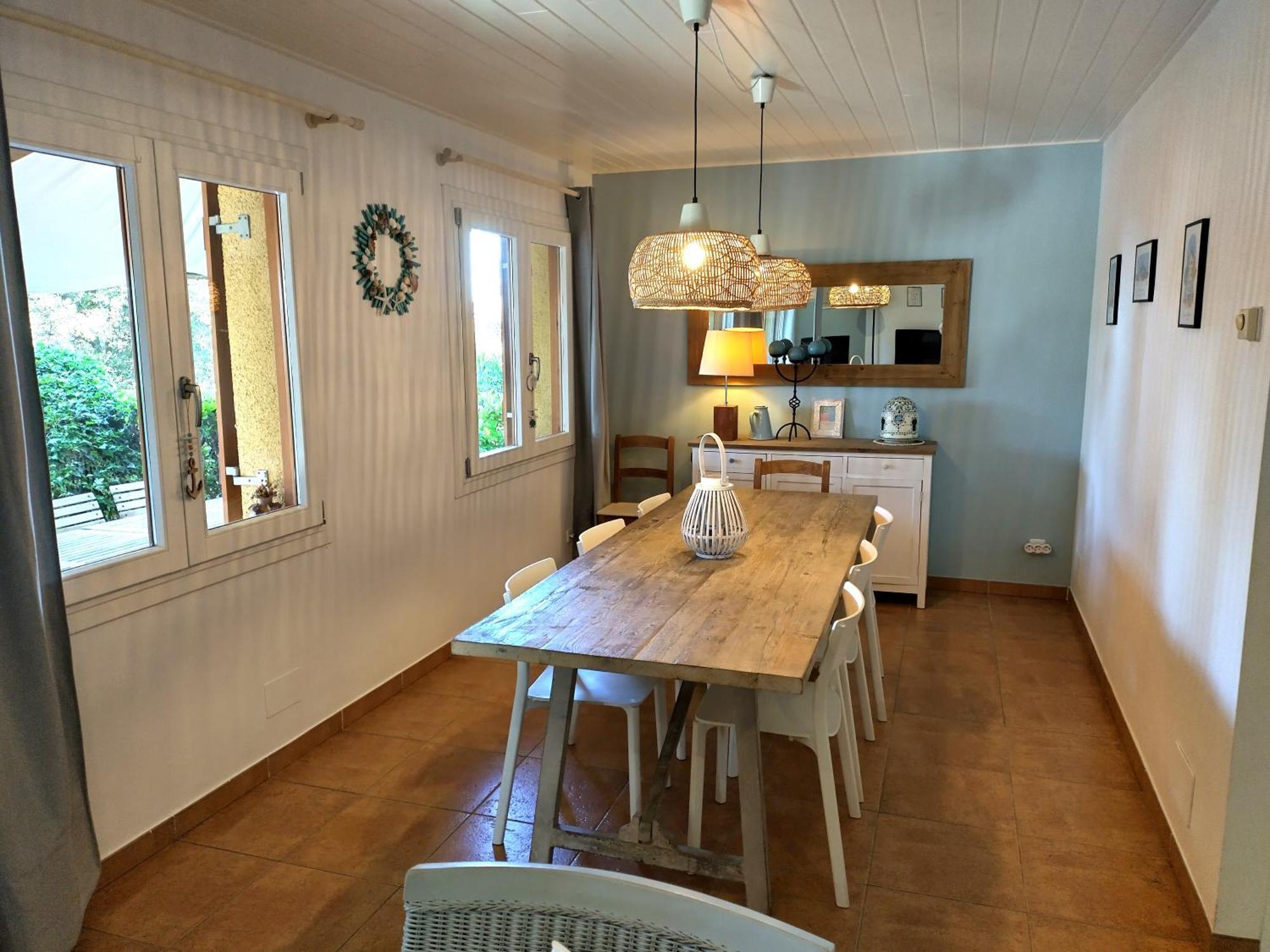Sant Cebrià de Vallalta Casa Felizヴィラ エクステリア 写真