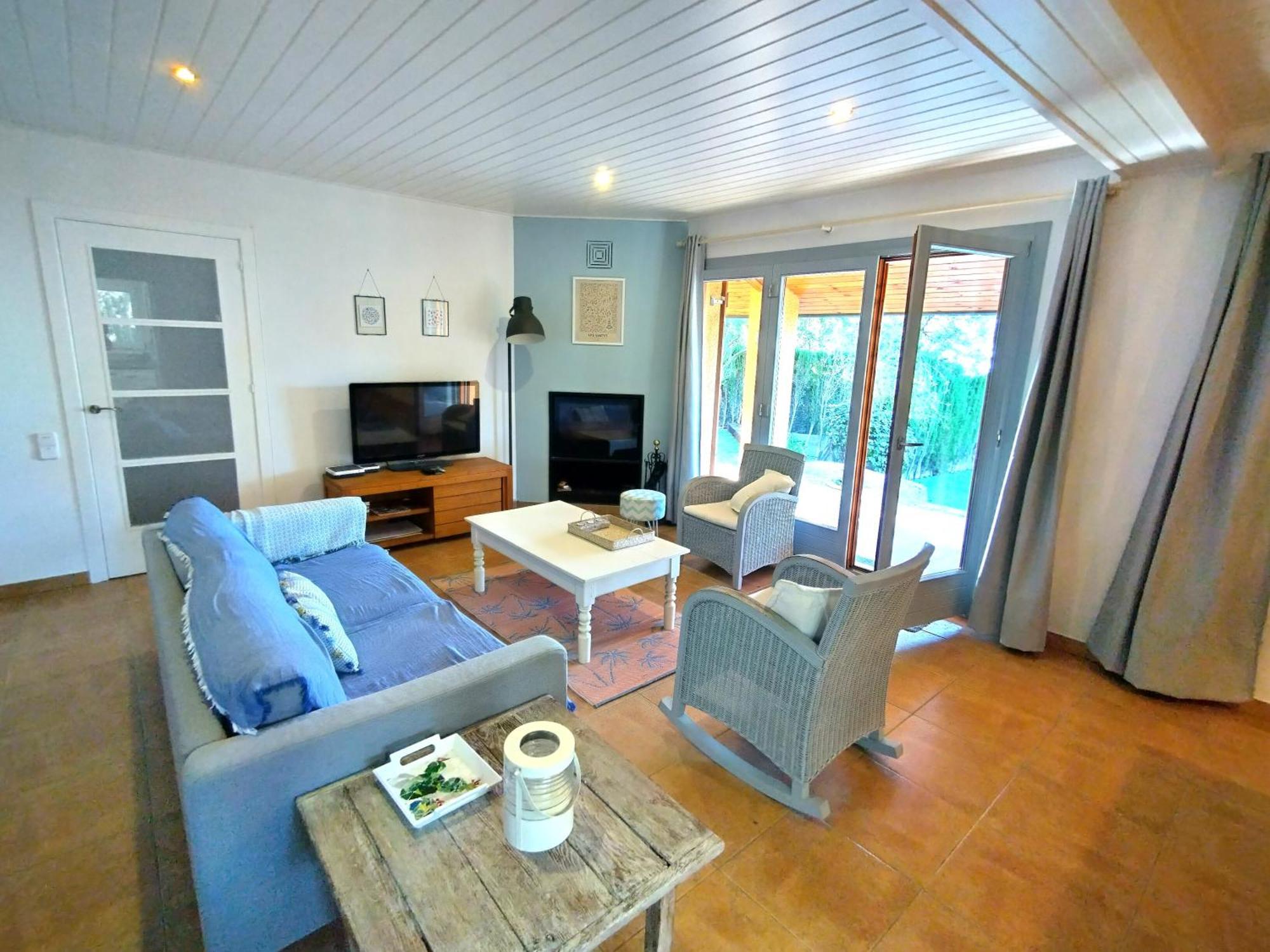 Sant Cebrià de Vallalta Casa Felizヴィラ エクステリア 写真